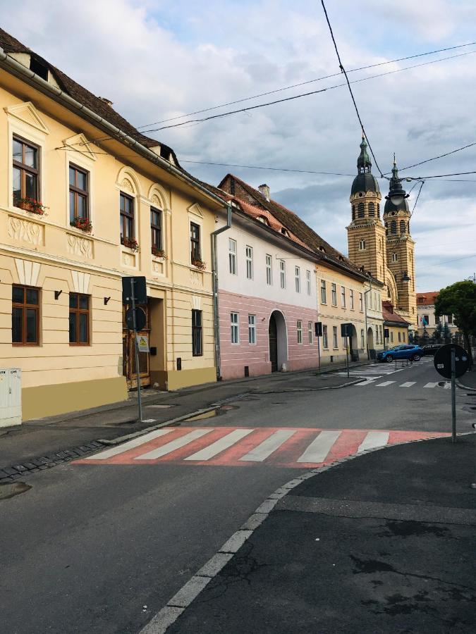 Classic Home Sibiu Exterior photo